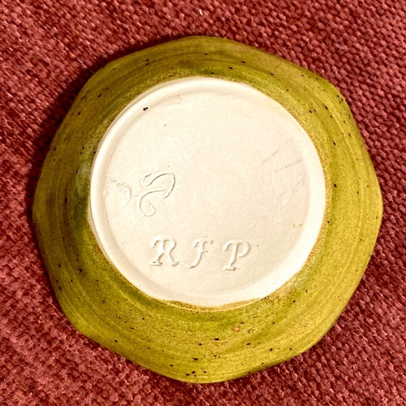 Handmade Trinket Dish - Picture 4 of 4